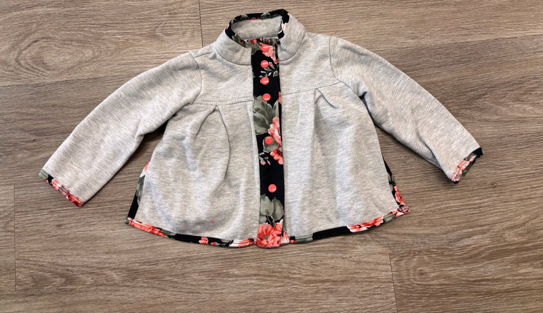 Jolie Hart Lightweight Jacket – Glittery Grey with Snap Top
