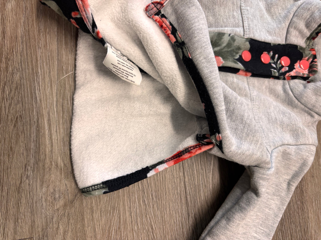 Jolie Hart Lightweight Jacket – Glittery Grey with Snap Top