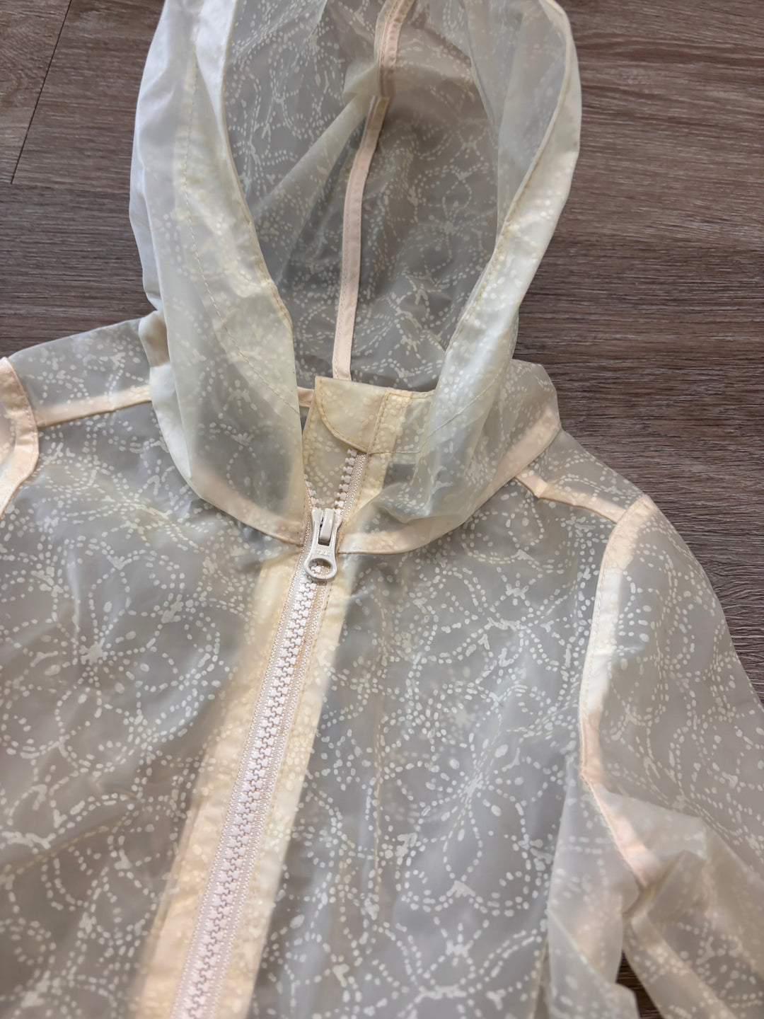 Old Navy 2T Rain Jacket – Clear with Floral Dot Print