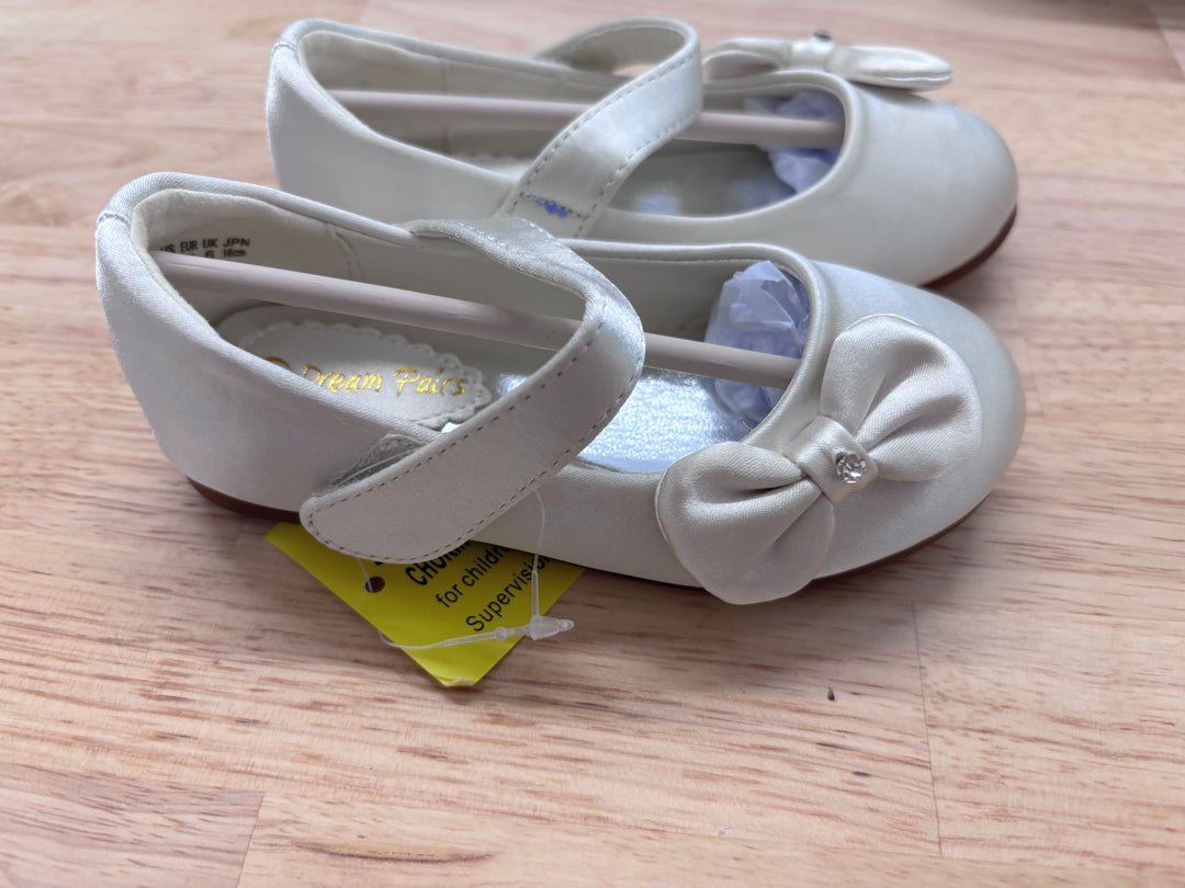 Dream Pair Shoes Angel-5, Size 7 (NWT)