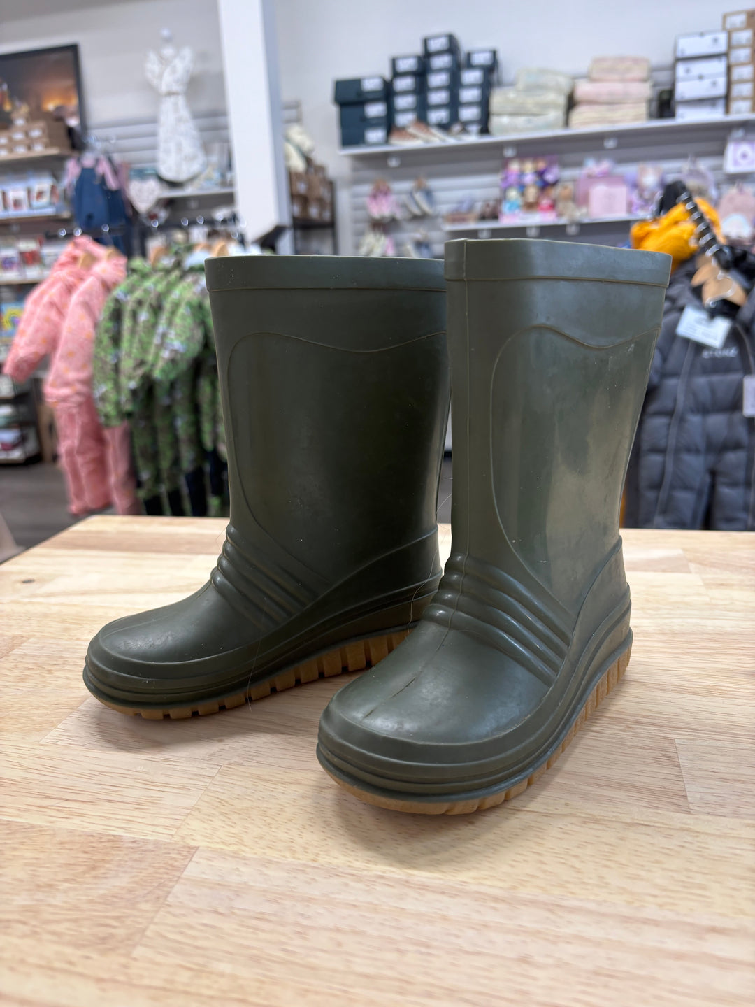 Rubber Boots, Size 6 (Green)