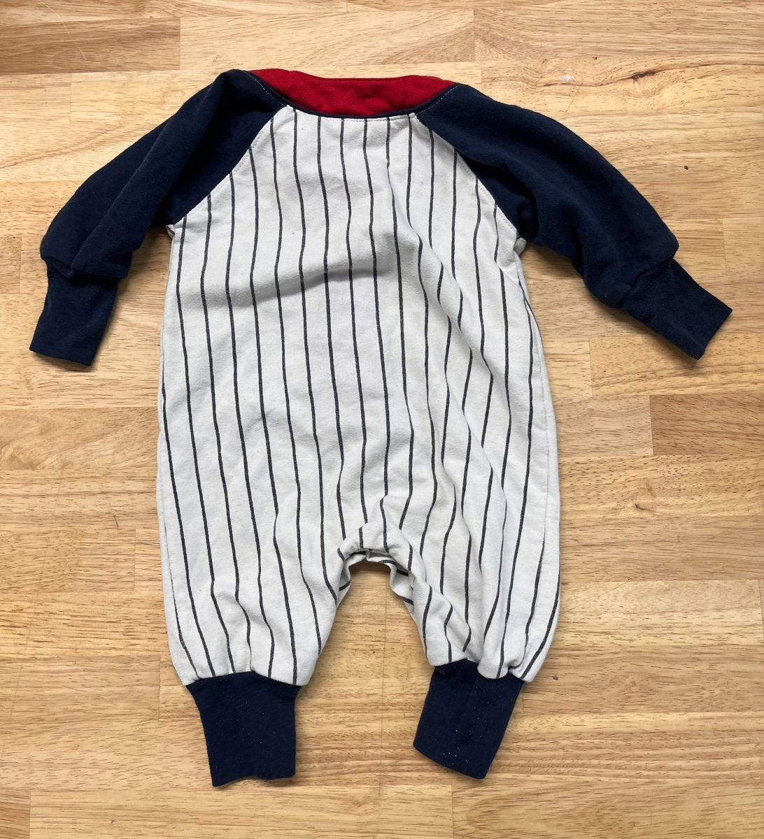 Bases Loaded Baseball Romper – Size 3–6M - Nest and Sprout - Consignment