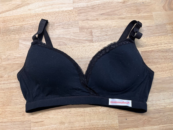 Momma Nursing Bra – Size 40 (Black)