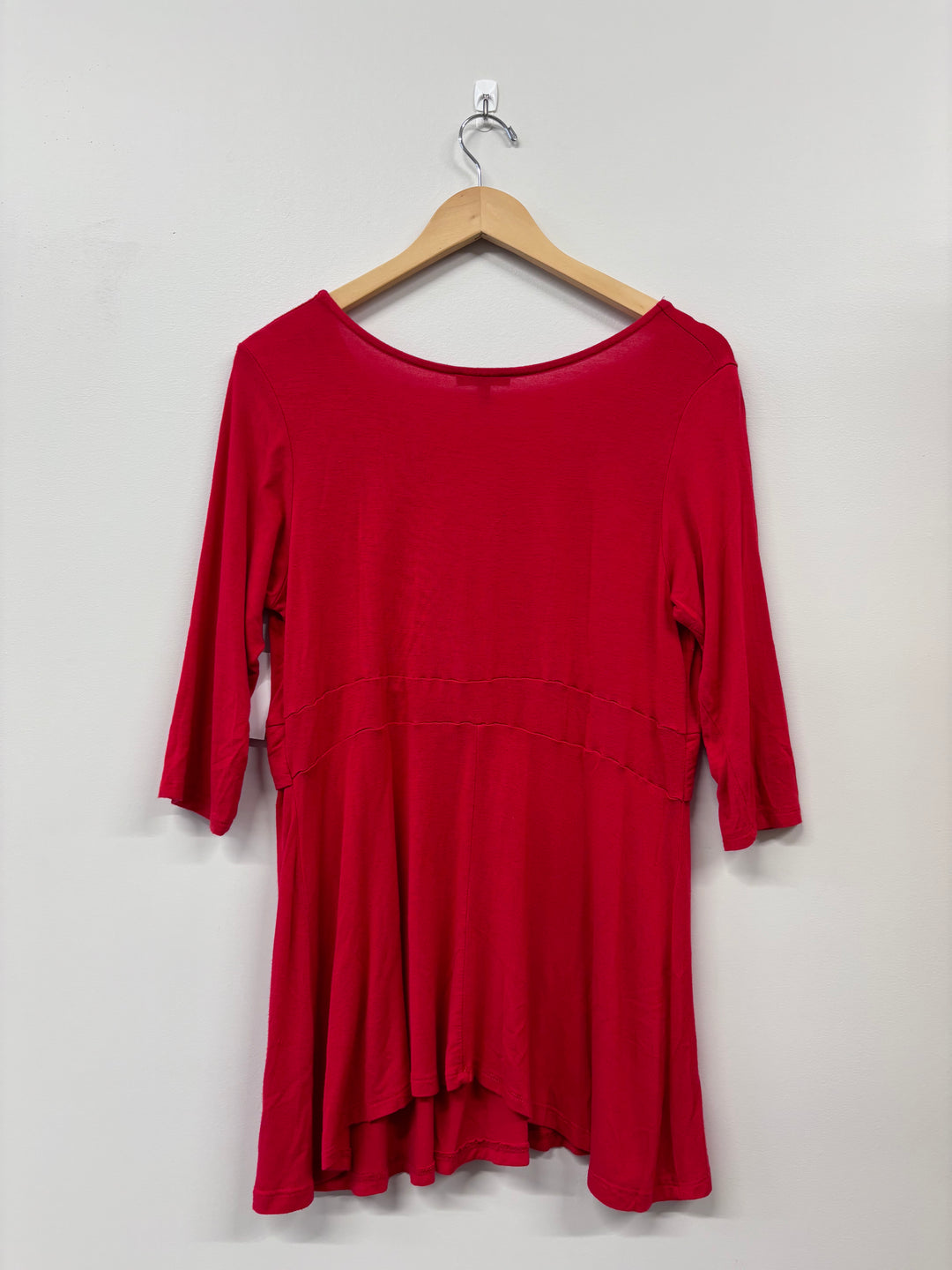 Mom & Co Maternity Top (Size XL, Red 3/4 Sleeve)