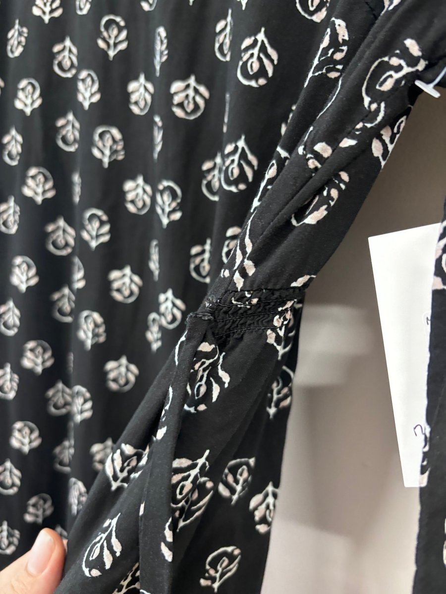 Old Navy Maternity Dress (Size Medium, Black Print, Repair Needed) - Nest and Sprout - Consignment