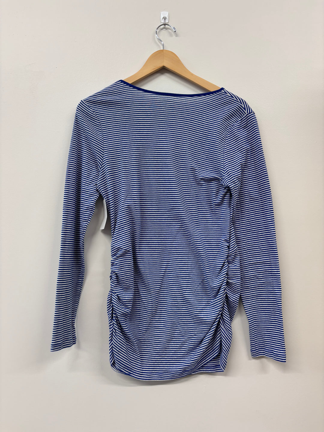 Old Navy Maternity Top (Size Large, Blue Stripes)