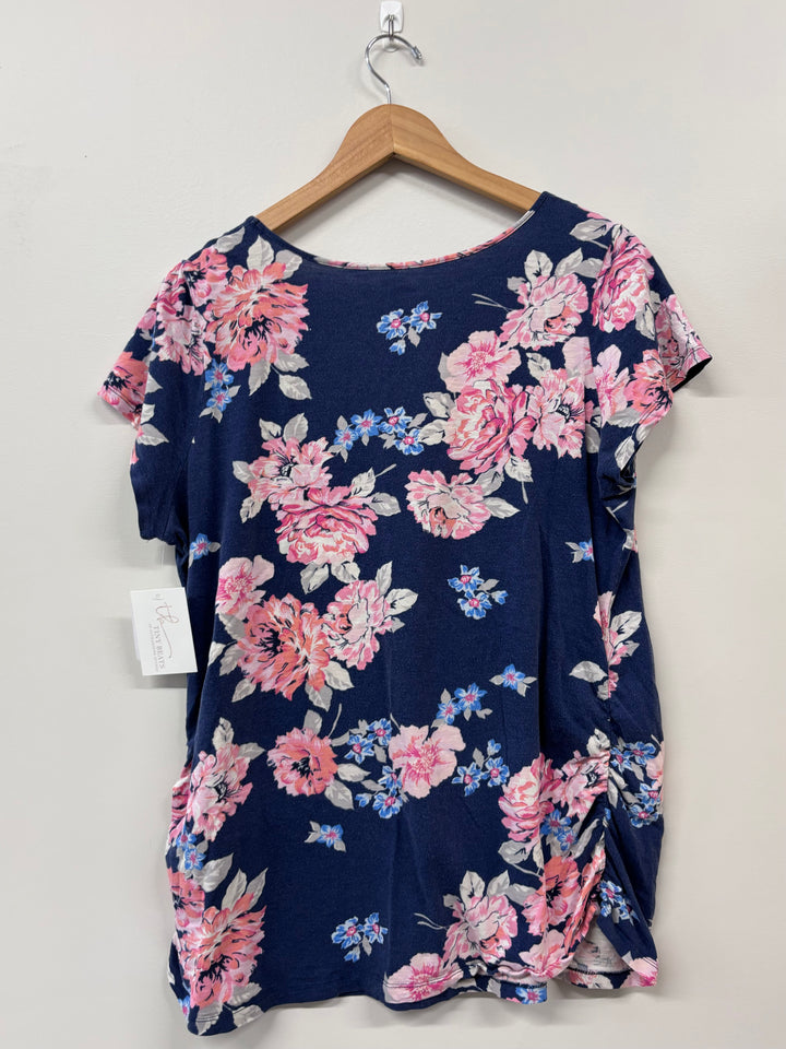 Old Navy Maternity Top (Size XL, Floral Blue)