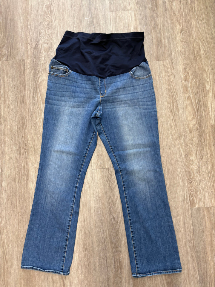 Liz Lange Maternity Jeans (Size 18, Light Wash Boot Cut)