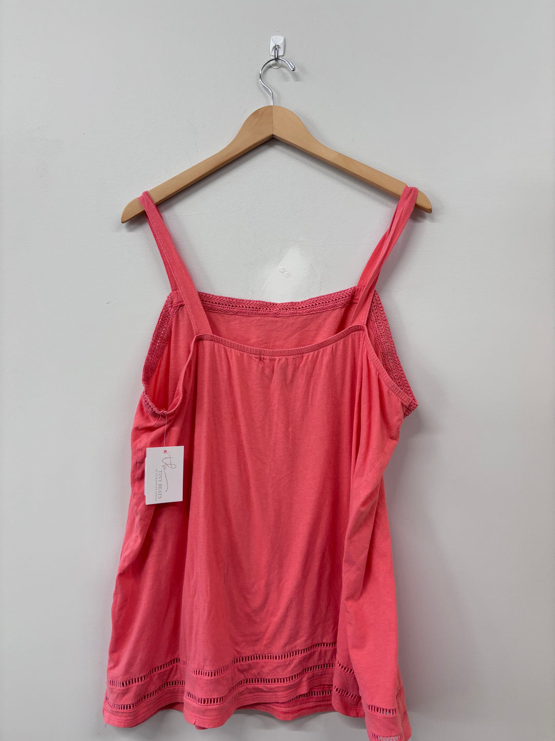 Old Navy Maternity Tank Top (Size XL, Coral)