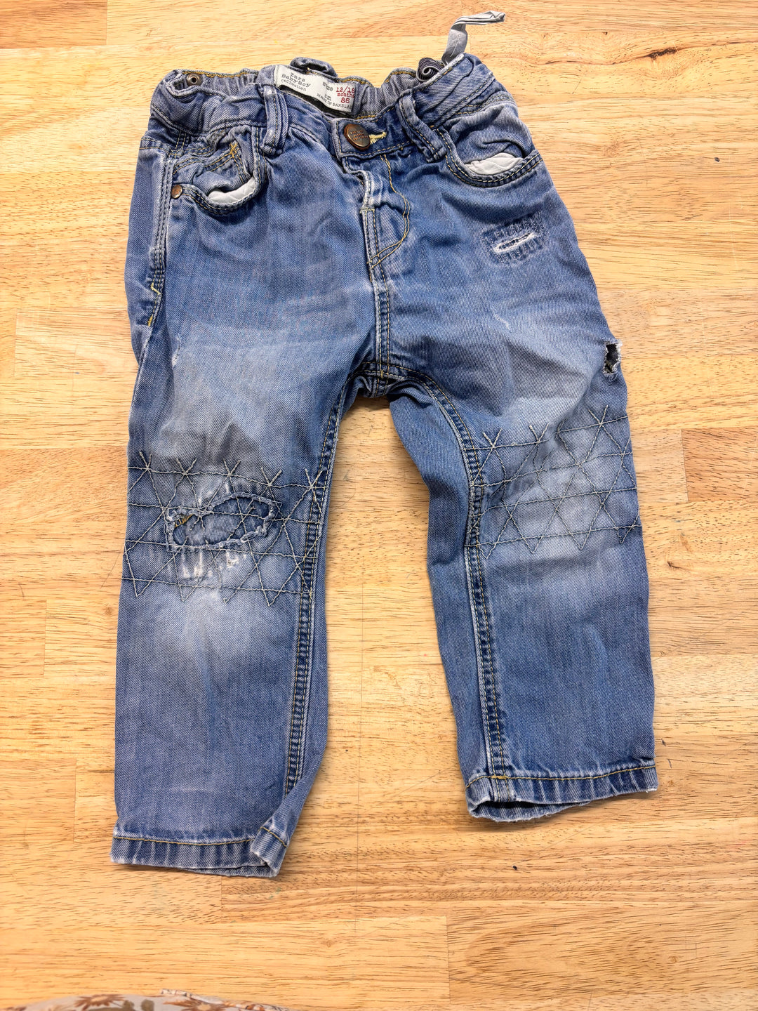Zara Light Wash Jeans – 12-18M