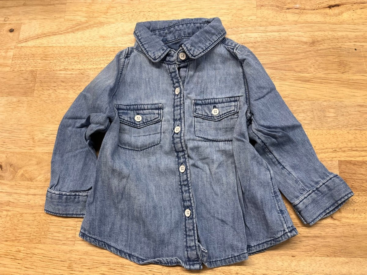 GAP Lightweight Denim Shirt – 12 - 18M - Nest and Sprout - Consignment