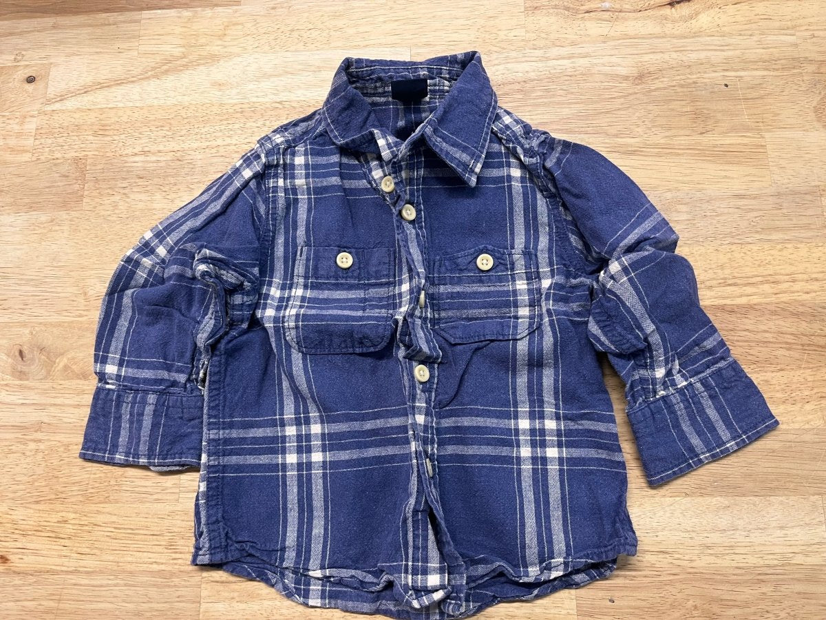 GAP Button - Up Shirt – Blue/White Plaid - Nest and Sprout - Consignment