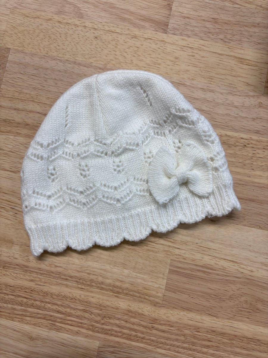 Infant Knit Hat (White with Bow) - Nest and Sprout - Consignment