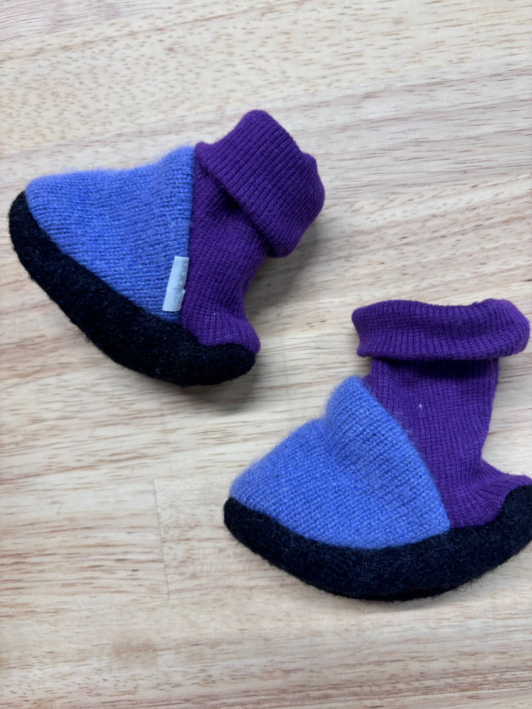 Nooks Infant Slipper Socks (Purple)