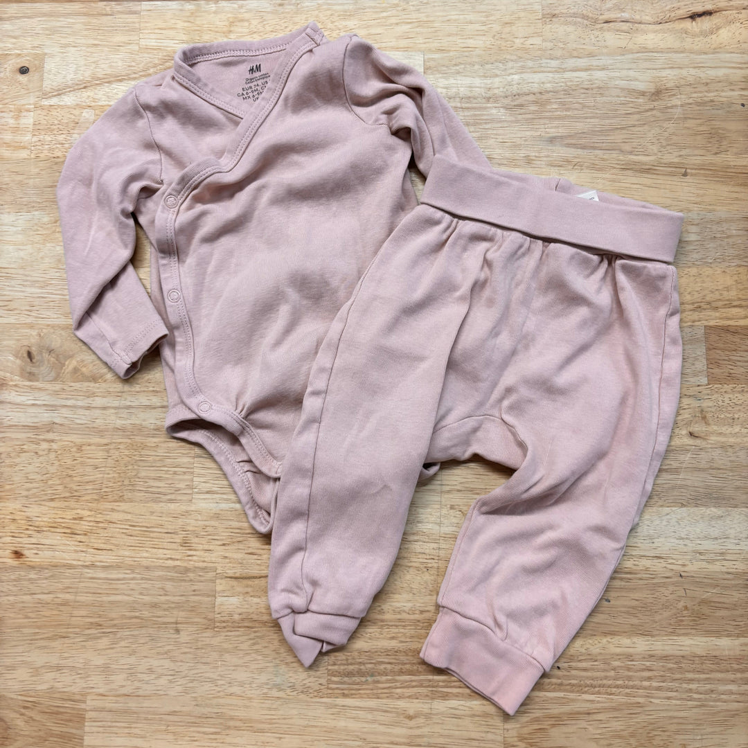 H&M Kimono Bodysuit & Leggings Set – 6-9M