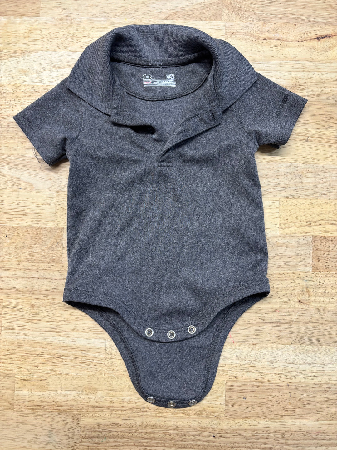Under Armour HeatGear Bodysuit – 3-6M
