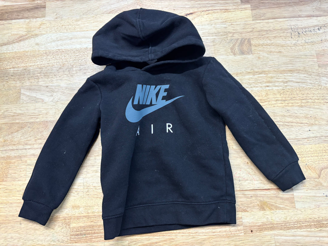 Nike Hoodie – 24M
