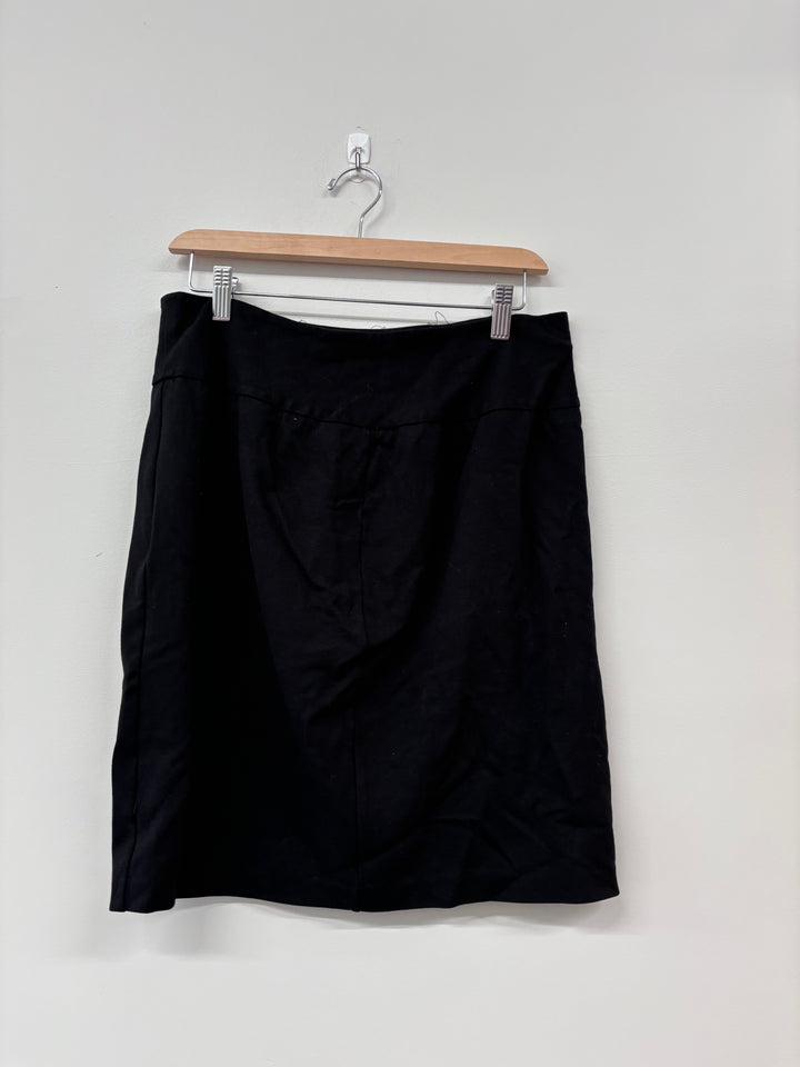 Functionals Skirt, Medium | Imperfect