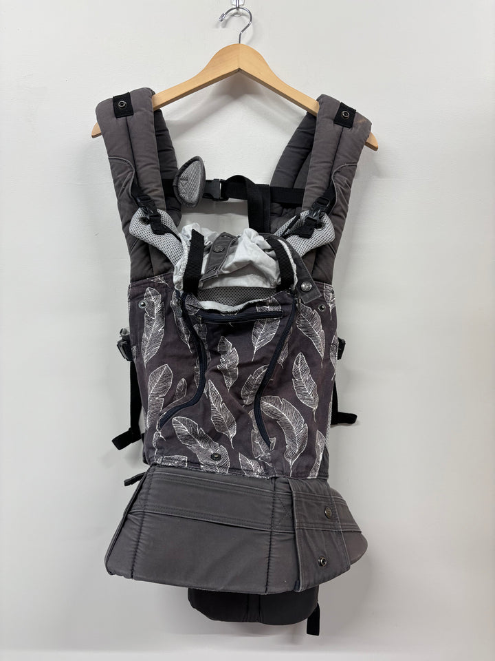 Lillebaby Carrier (Feathers)