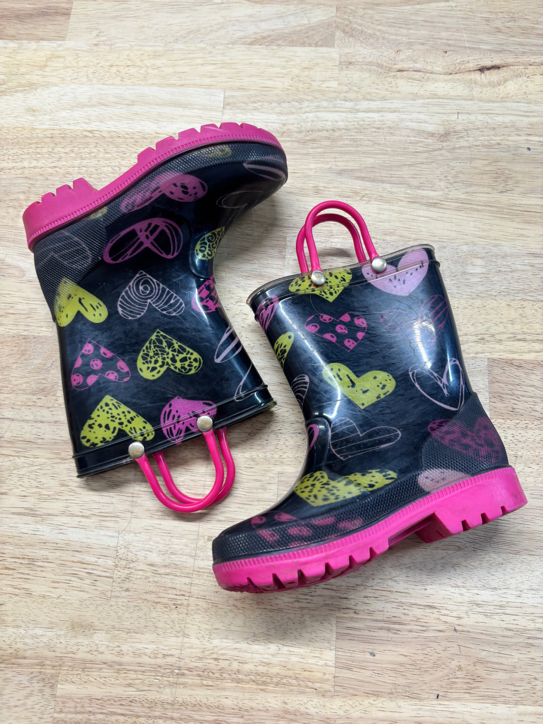 Rain Boots – Black with Pink Hearts | Size 9