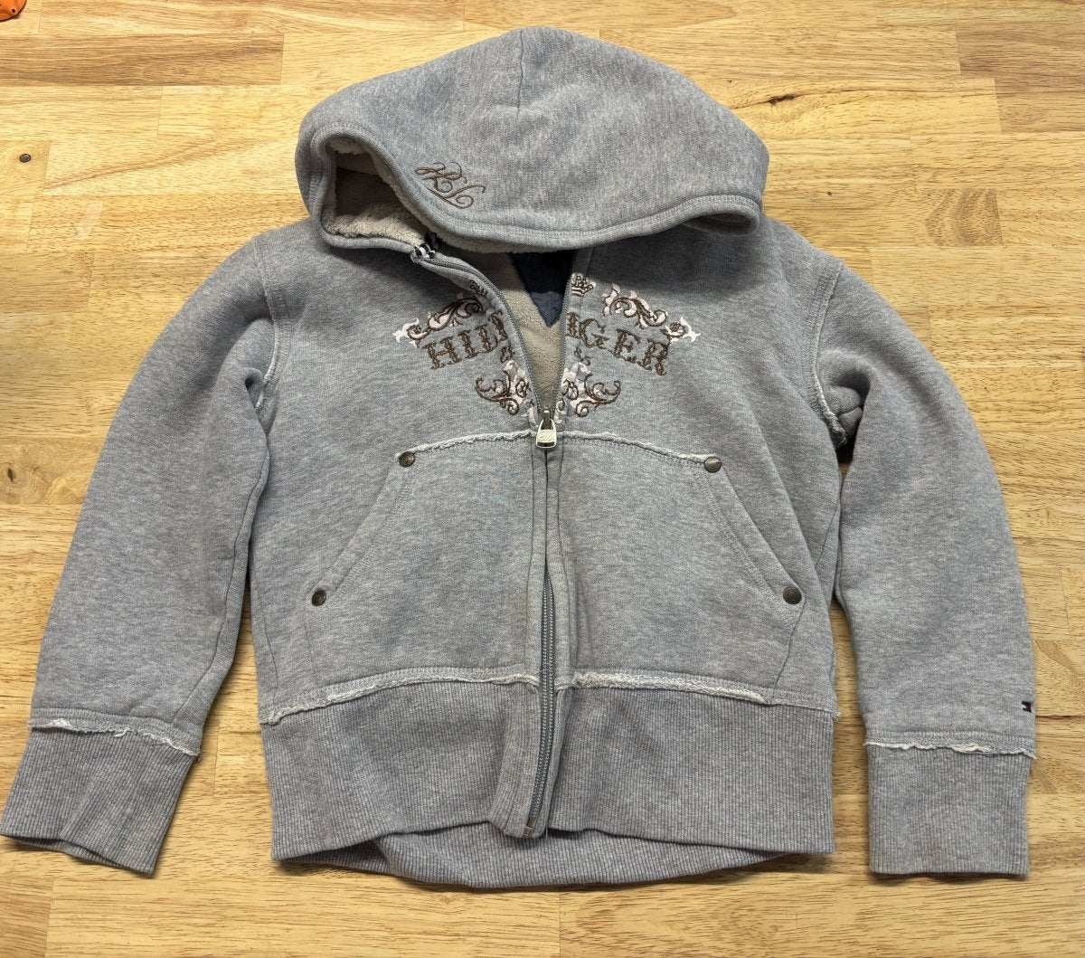 Tommy Hilfiger Sherpa - Lined Sweater – Grey | Size 8 - Nest and Sprout - Consignment