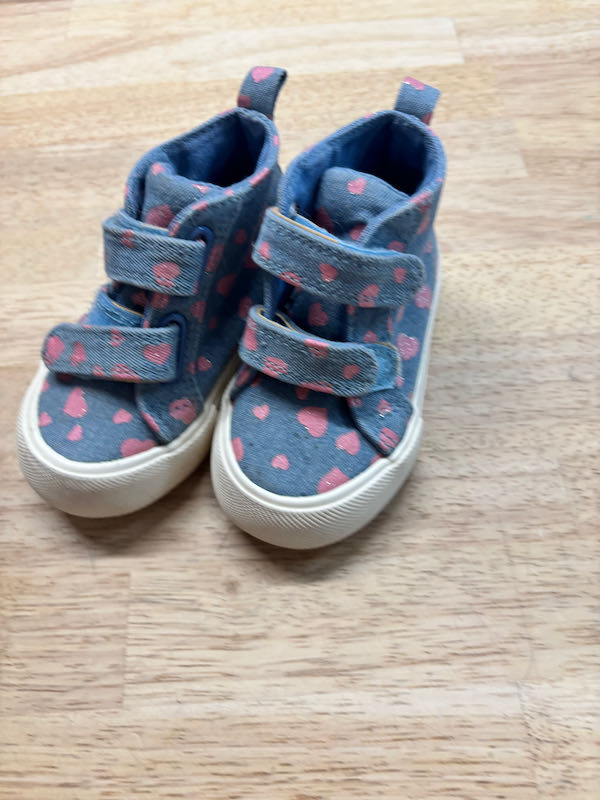 Joe Fresh Denim High-Top Sneakers – Pink Hearts | Size 4