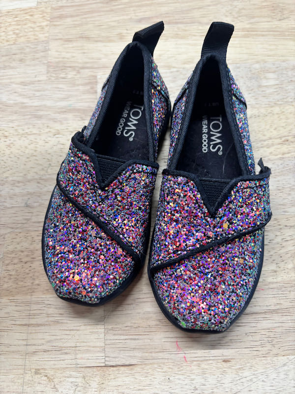 TOMS Sparkle Velcro Shoes | Size 7