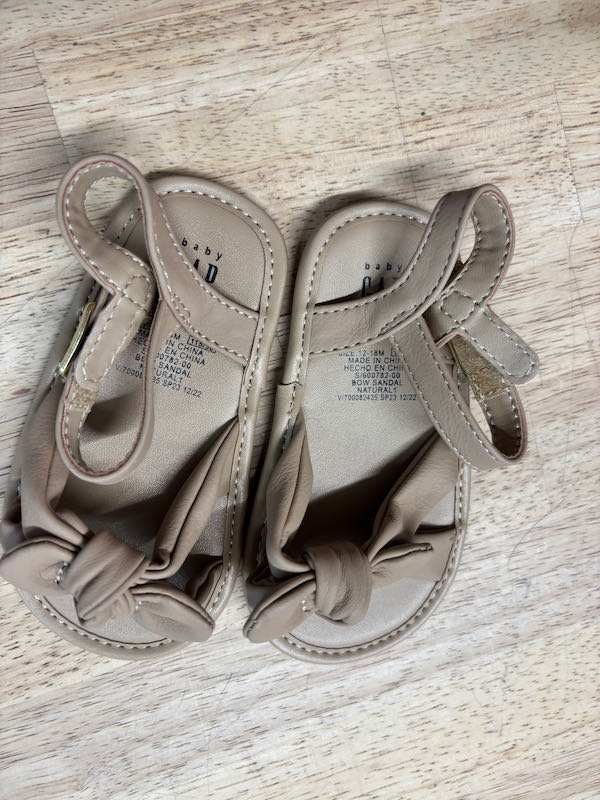Gap Soft-Sole Sandals – Beige | 12–24M