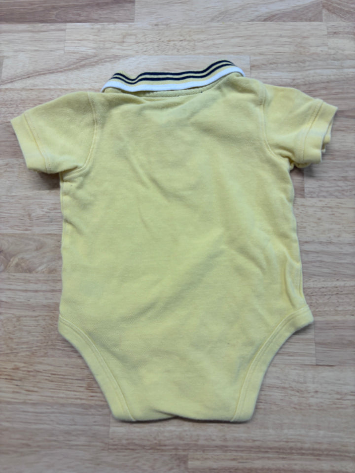 OshKosh Bodysuit - 9 Months