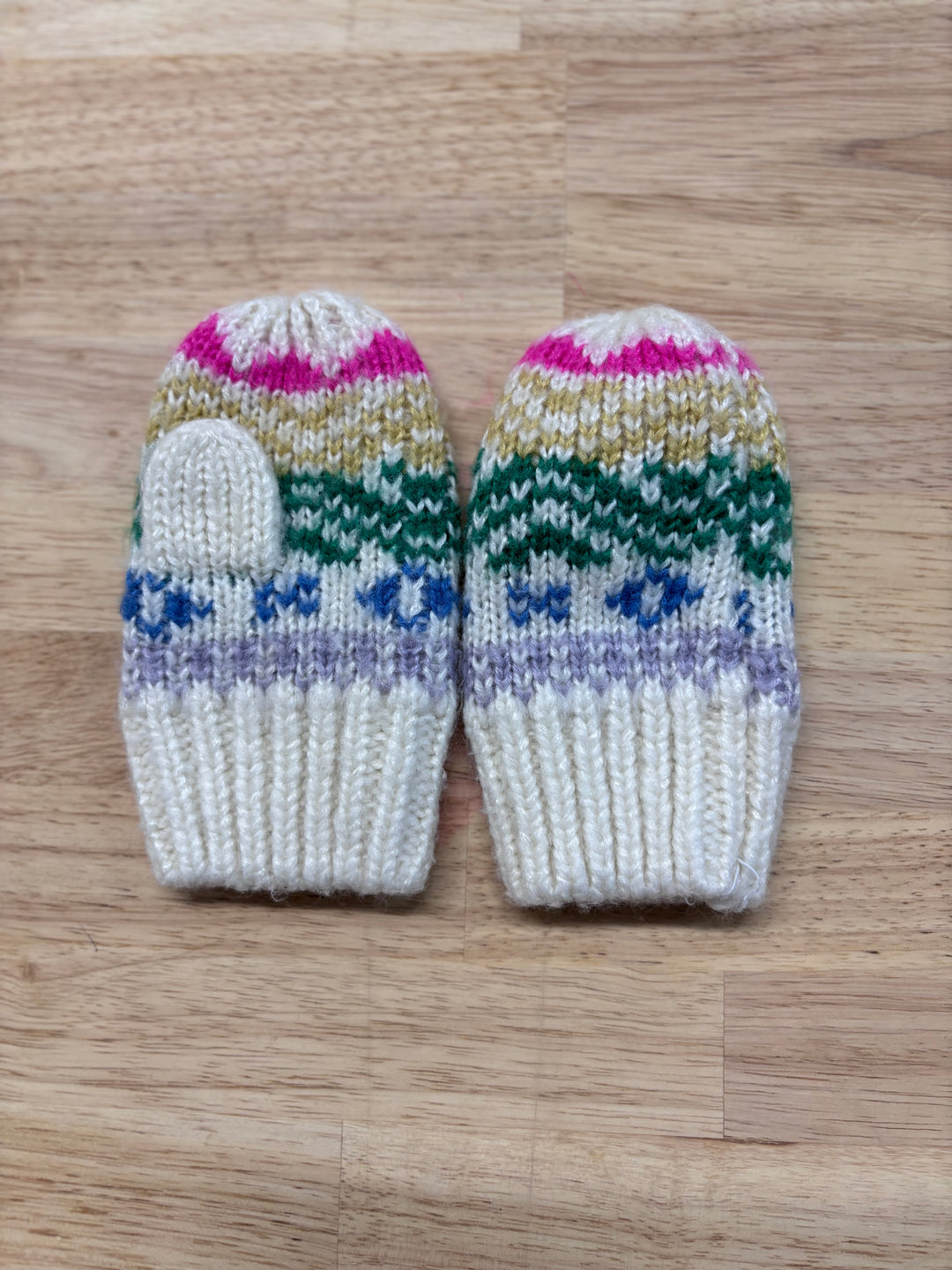 Knit Mittens, White with Thumbs, Size 2 Years Estimated