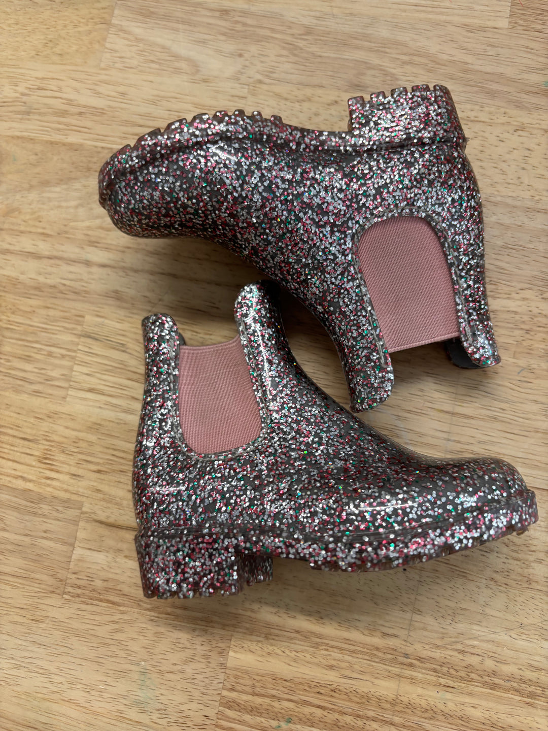 Old Navy Size 5 Glitter Ankle Boots (Narrow Fit)
