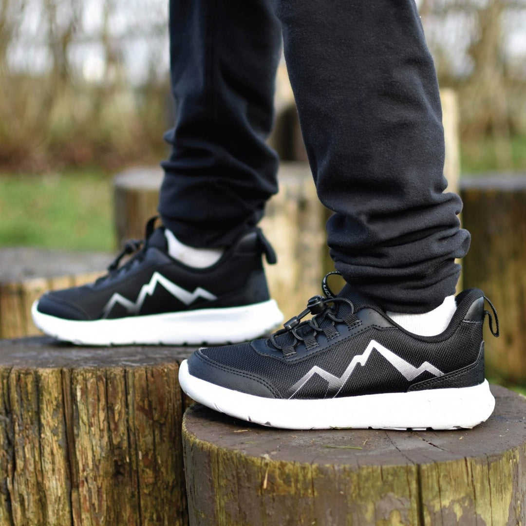 Jan & Jul Sneakers – Lite Mountain – Black - Nest and Sprout - Jan & Jul