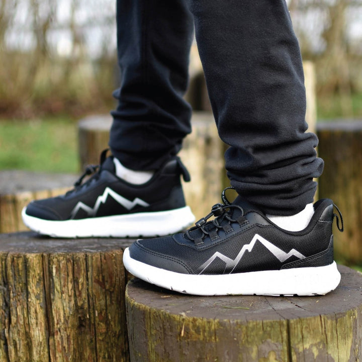Jan & Jul Sneakers – Lite Mountain – Black - Nest and Sprout - Jan & Jul