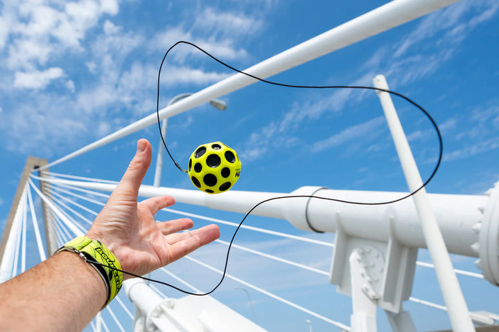 Waboba – Solid Colour Bounce Back Moon Ball | Assorted Colours