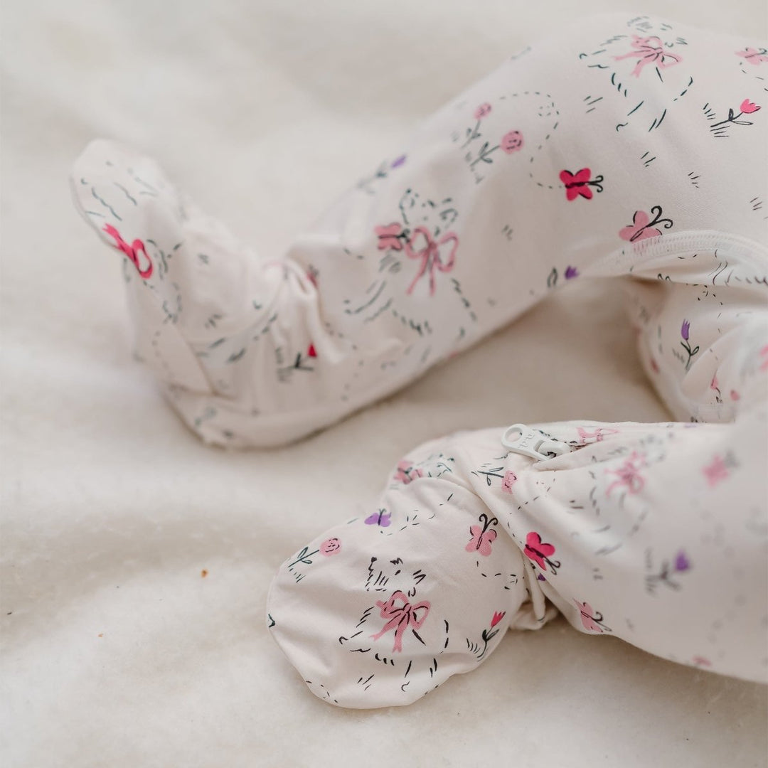 Nest Designs Footed Sleeper - Doggie Meadow (Newborn to 18M) - Nest and Sprout - Nest Designs