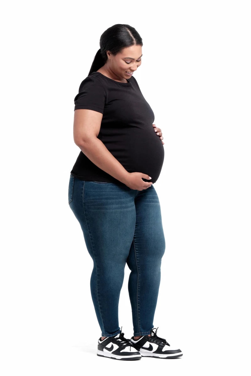 Plus Size Maternity 28" Skinny Ankle Jean in Ziggy | FINAL SALE - Nest and Sprout - 1822 Denim