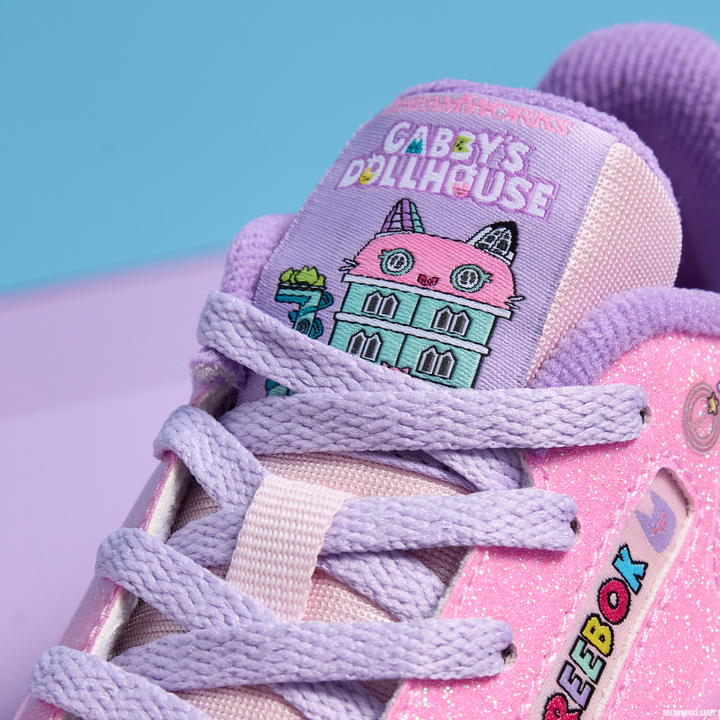 Reebok X Gabby's Dollhouse Classic Leather Step 'N Flash Shoes 2.0 - Preschool