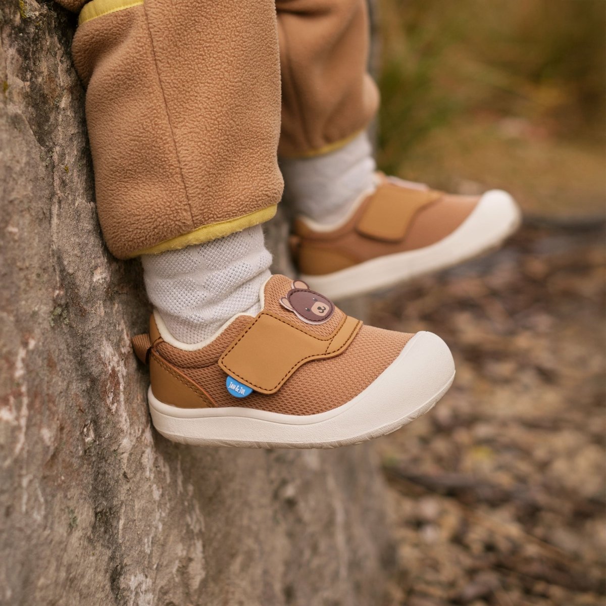 Jan & Jul Mini Flyer | Brown Bear - Nest and Sprout - Jan & Jul