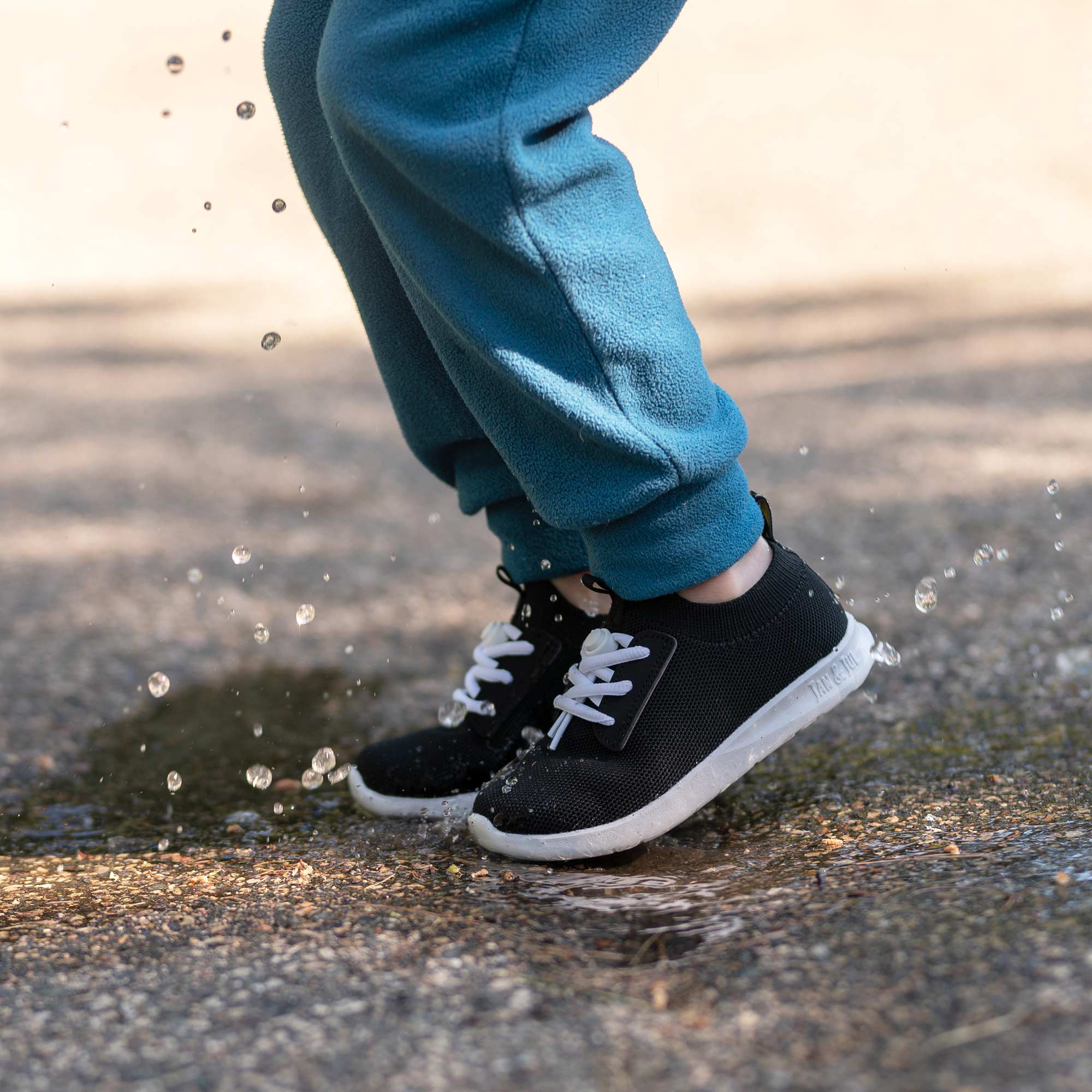Kids waterproof shoes deals