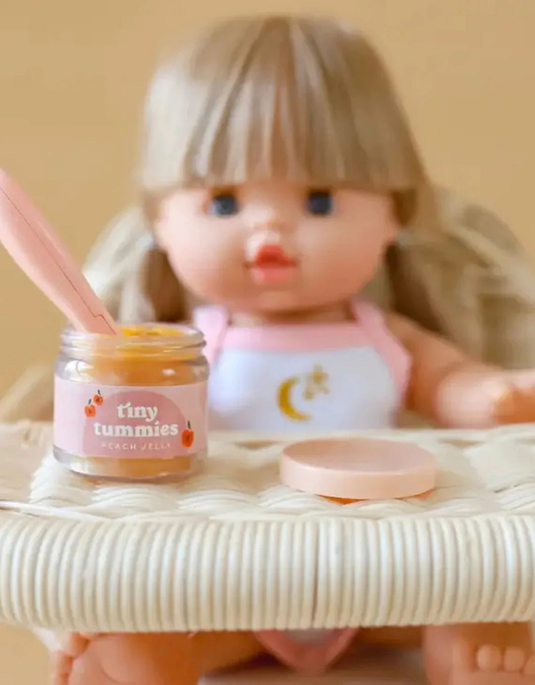 Q:Which doll'a can yoi use with Tiny Harlow Tiny Tummies Doll food? A