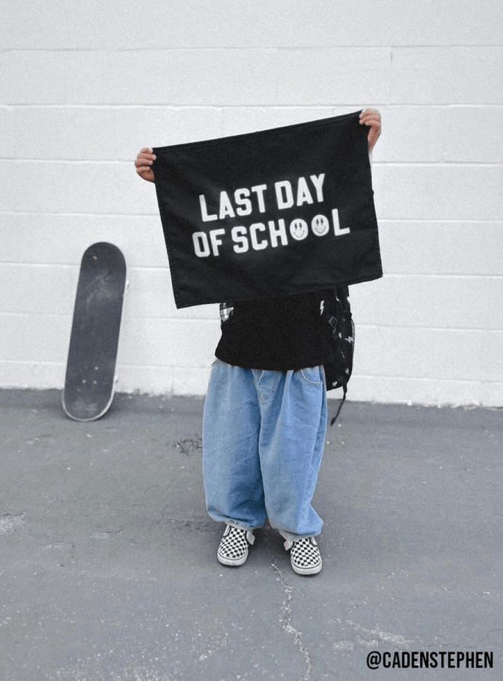 First / Last Day of School (Black) Reversible Banner Kids - Nest and Sprout - Cherrypick