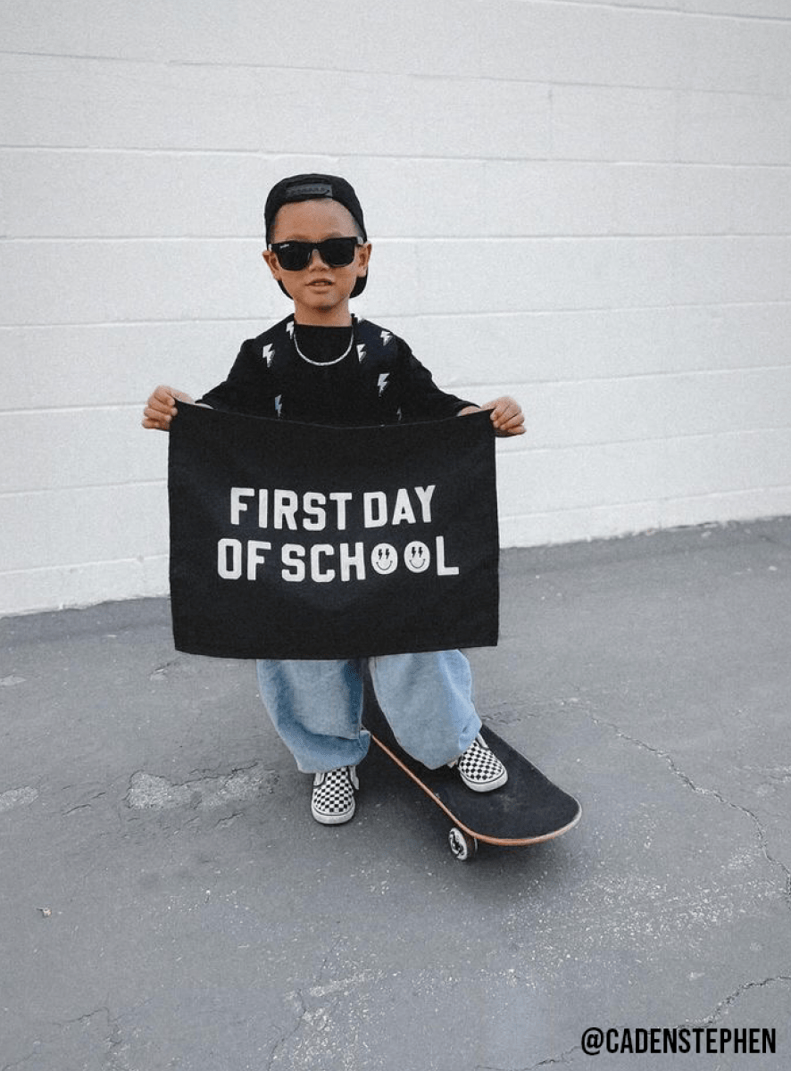 First / Last Day of School (Black) Reversible Banner Kids - Nest and Sprout - Cherrypick
