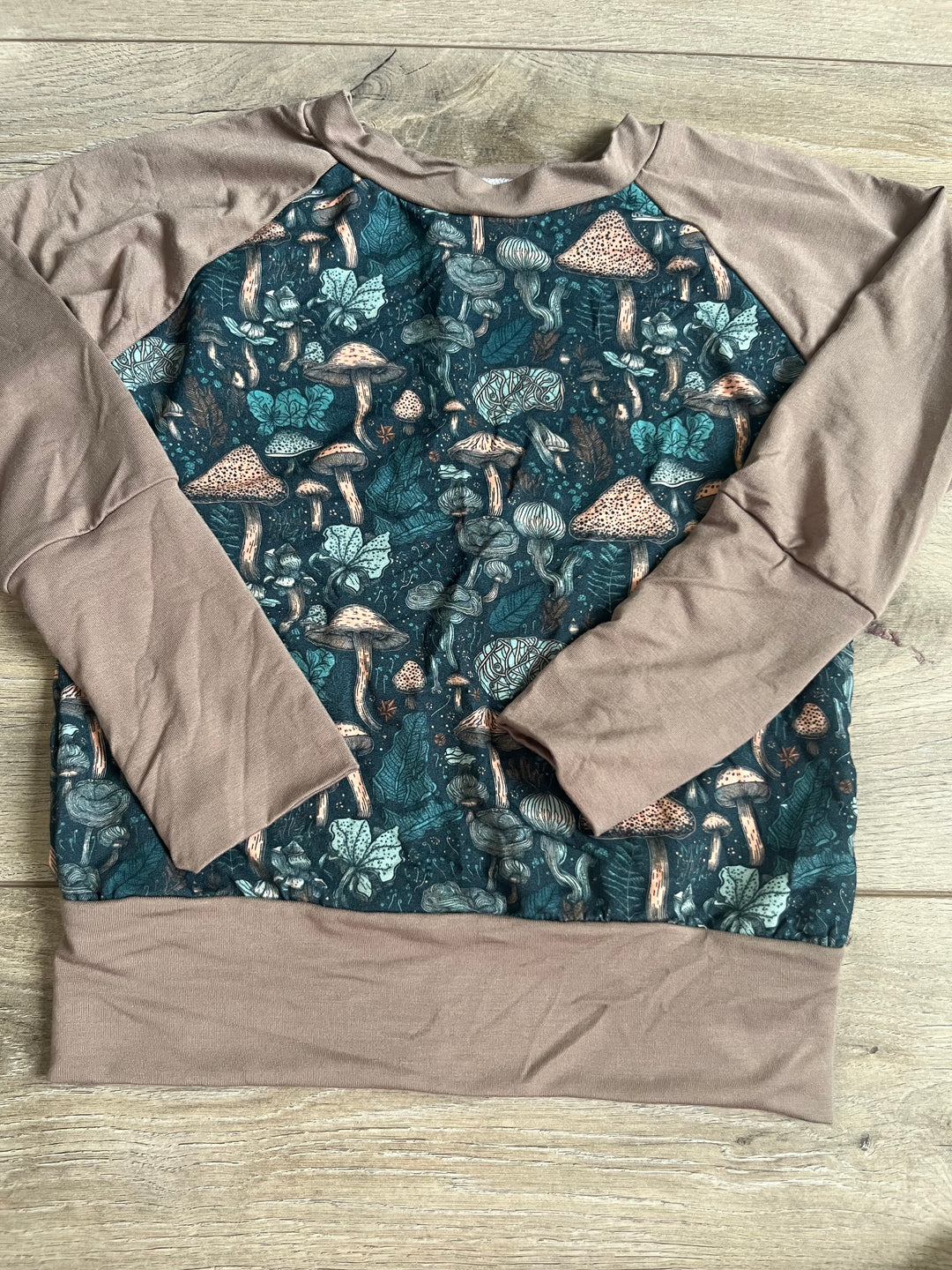 Gro by Zo Grow With Me Shirt – 3-6 Years | Navy | Mushroom Print | Taupe Trim