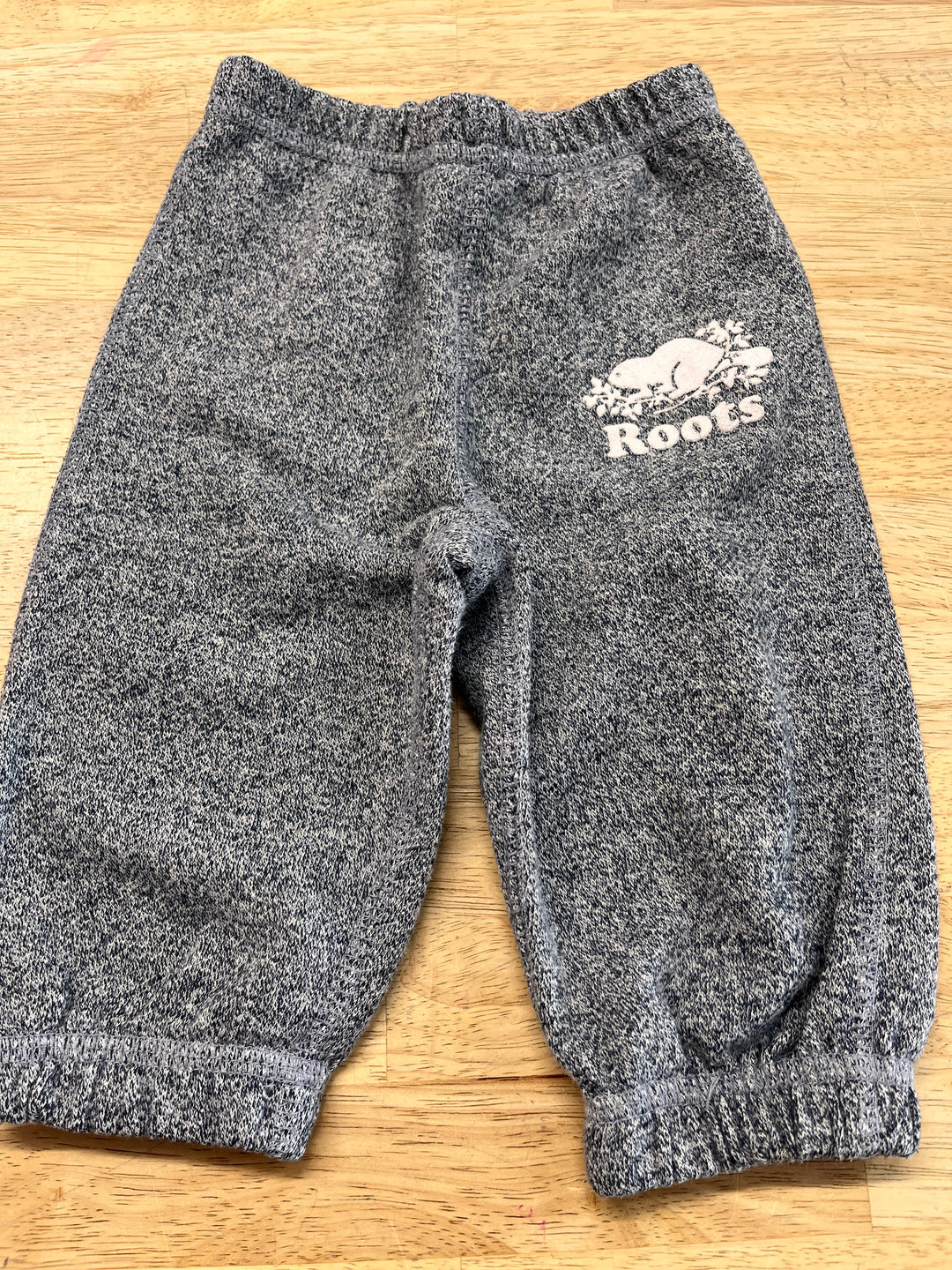 Roots Baby Jogger – 6-12 Months | Light Grey