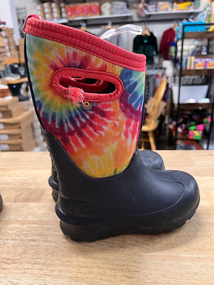 Bogs Neo Classic Boots – 10 | Tie Dye - Nest and Sprout-Consignment